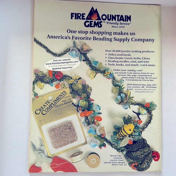 BEAD & BUTTON MAGAZINE 2 ISSUES YEAR 2000 - Picture 8 of 11